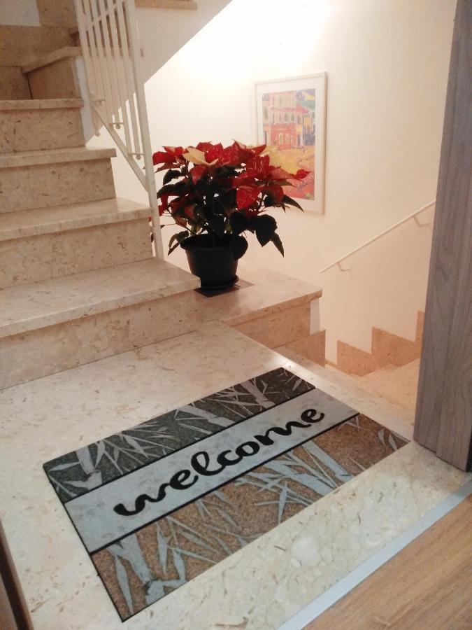 Alcamo Rooms Con Garage Privato Kültér fotó