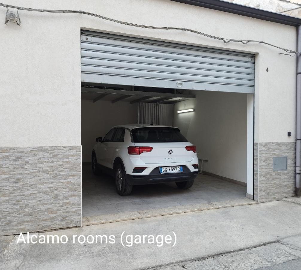 Alcamo Rooms Con Garage Privato Kültér fotó
